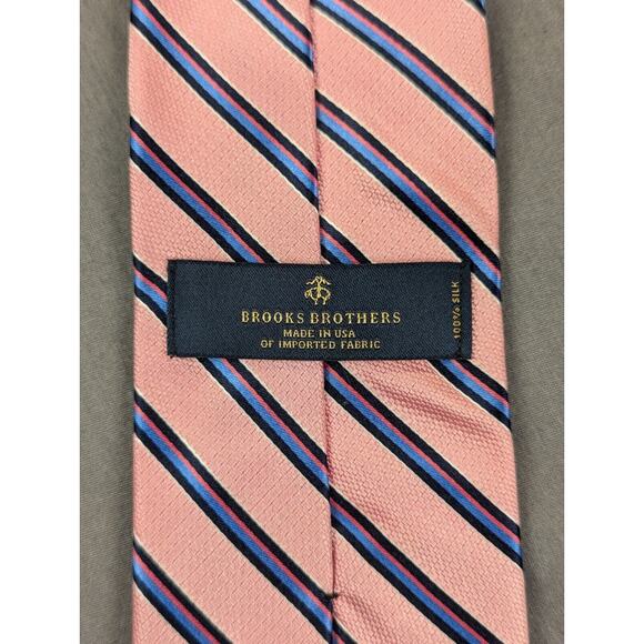 Brooks Brothers Necktie 100% Silk pink Diagonal Stripes 58" Long - Picture 2 of 6